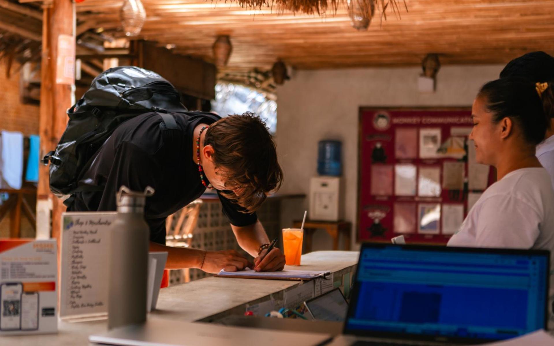 Mad Monkey Hostel Nacpan Beach (Adults Only) El Nido Ngoại thất bức ảnh